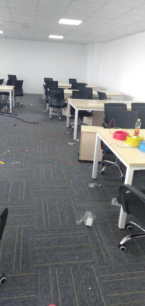 宝山区电路灯具维修服务 专修跳闸、短路、不通电及保险丝烧焦等问题，上海房屋维修承接总公司业务